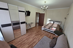 1-комнатная квартира Урицкого 23