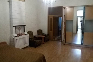 2х-комнатная квартира на земле Боткинская 1 в Ялте фото 3