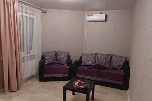 Отели Кисловодска для отдыха с детьми, 2х-комнатная Куйбышева 21 для отдыха с детьми - забронировать номер