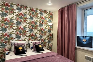 Квартиры Александрова 2-комнатные, "Тропический рай прямо в городе" 2х-комнатная 2х-комнатная - цены