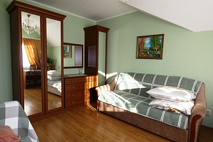 Квартиры Сириуса с кухней, 3х-комнатная в таунхаусе Общинная 9 с кухней - фото