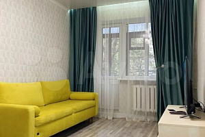 2х-комнатная квартира Тельмана 4