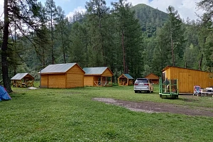 «Алтын Суу» база отдыха