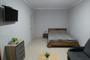 Квартиры Абхазии с кухней, 1-комнатная 4 марта 122 кв 25 с кухней - фото
