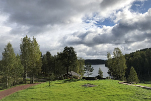 Гостевые дома Сортавалы у озера, "Forrest Lodge Karelia" у озера - забронировать номер