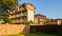 Фото объекта ««Континенталь» гостевой дом в Гаграх», 3