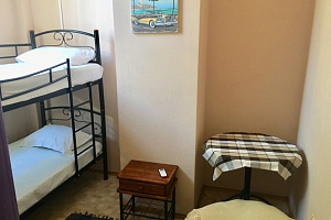 Отели Севастополя необычные, "Sunny Hostel" необычные