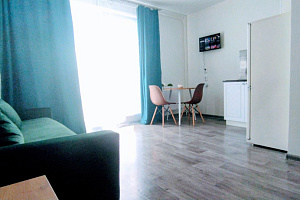 Квартиры Челябинска 3-комнатные, квартира-студия Блюхера 123Д 3х-комнатная - снять