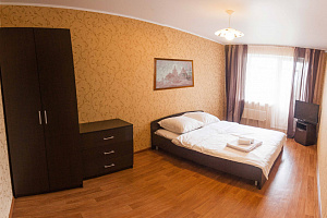 Квартиры Тюмени в центре,  2х-комнатная Широтная 157 в центре - фото