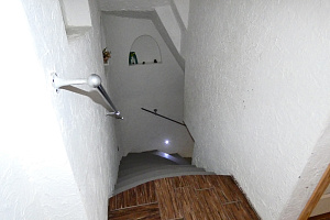 3х-этажный 2х-комнатный дом под-ключ Голицына 21/11 в Новом Свете фото 11
