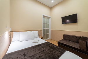 Отели Сириуса с собственным пляжем, "Deluxe Apartment на Хуторской" 1-комнатная с собственным пляжем