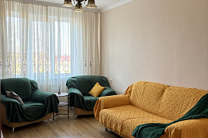 &quot;Сердце Владикавказа на Керменистов&quot; 2х-комнатная квартира