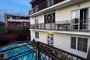 Гостиницы Голубой Бухты с бассейном, "Palladion" с бассейном - фото