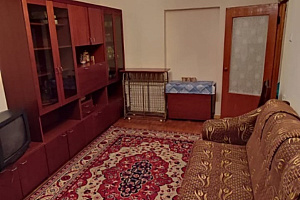 Квартиры Сухума на месяц, 2х-комнатная Кодорское шоссе 665/37 кв 11 на месяц - снять