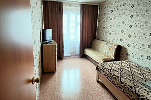 Гостиницы Братска у аэропорта, 1-комнатная Гиндина 24 кв 48 у аэропорта