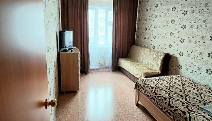 1-комнатная квартира Гиндина 24 кв 48 в Братске - фото 1