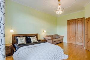 Отели Ленинградской области для отдыха с детьми, "Dere Apartments на Караванной 3/35" 3х-комнатная для отдыха с детьми - забронировать номер