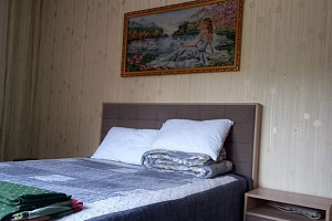 Гостиница в , 3х-комнатная Дзержинского 31