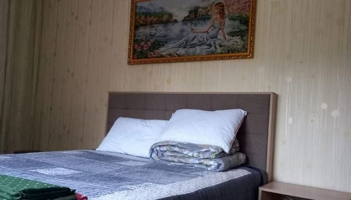 3х-комнатная квартира Дзержинского 31 в Кириллове - фото 1