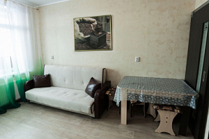 2х-комнатная квартира Геологоразведчиков 44а в Тюмени 10
