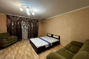 Гостиницы Оренбурга с термальными источниками, 1-комнатная Терешковой 10/2 с термальными источниками