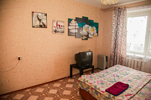 Квартира в , "На Богдана Хмельницкого 3" 1-комнатная - цены