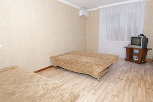 Квартиры Абхазии летом, 1-комнатная Кодорское шоссе 665/22 кв 14 летом - снять