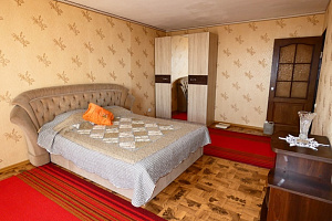 3х-комнатная квартира Крымская 31 в Феодосии фото 8