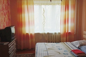 Гранд-отели в Будённовске, "Уютная в хорошем районе" 2х-комнатная гранд-отели
