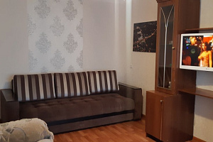 Квартиры Волжского на набережной, "Комфортабельная" 1-комнатная на набережной - фото
