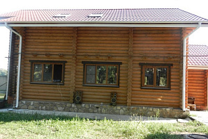 Дома Курска в горах, "Сосновый угол" в горах
