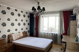 3х-кoмнaтнaя квартира 8 Марта 19