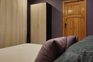 Гостиницы Тюмени все включено, "Уютная с камином" 2х-комнатная все включено - цены