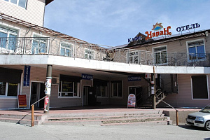 Гостиницы Аршан с бассейном, "Наран" с бассейном - фото