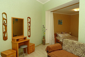 &quot;Апартаменты с двориком&quot; 1-комнатная квартира-студия в Гурзуфе фото 5