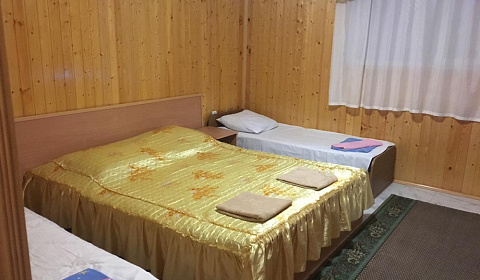 Фото объекта ««Абхаз Лео» гостевой дом в Гаграх», 1