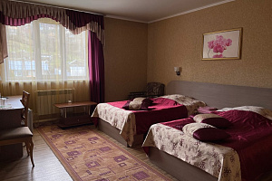 Гостиницы Горно-Алтайска у парка, "Авторейс" у парка