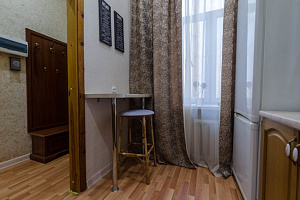 &quot;В доме купца Сафьянщикова&quot; 2х-комнатная квартира в Пскове фото 15