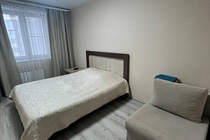 «11 микрорайон» 2х-комнатная квартира