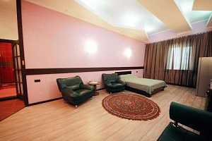Квартиры Новокузнецка на неделю, "Александровский двор" гостиничный комплекс на неделю - цены