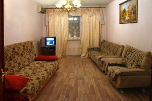 Квартиры Ростовской области у парка, 2х-комнатная Михаила Нагибина 37 у парка