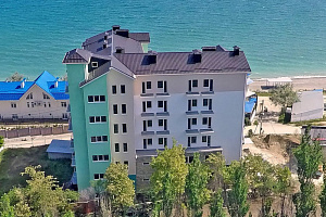 Отели Коктебеля с собственным пляжем, "Малахит" 1-комнатная с собственным пляжем