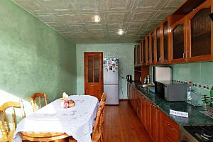 Квартиры Небуга с кухней, 3х-комнатная Центральная 3 с кухней - раннее бронирование