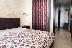 Гостиницы Ольгинки с собственным пляжем, 2х-комнатная Горизонт 60 с собственным пляжем - цены