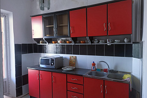 Квартиры Абхазии с кухней, 1-комнатная Чалмаз 14 кв 14 с кухней - цены
