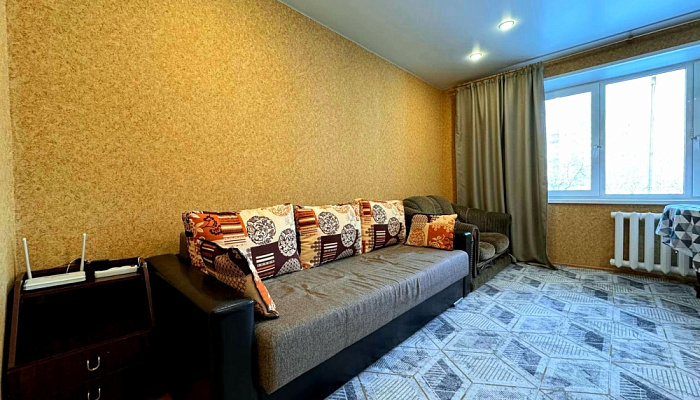 &quot;Уютная&quot; 1-комнатная квартира в Тобольске - фото 1