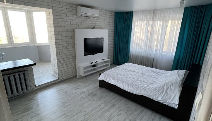2х-комнатная квартира Чайковского 4 в Твери - фото 1