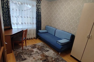 Мотели в Ахтубинске, "Уютная в центре города" 3х-комнатная мотель - забронировать номер