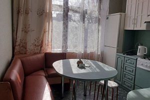 Гостиницы Ярославля с термальными источниками, "В центре Ярославля" 2х-комнатная с термальными источниками - забронировать номер