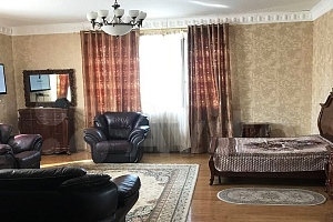 Дом в , ул. Шукова - фото